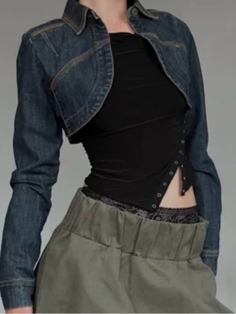 Y2K-style denim bolero shrug jacket with distressed detailing Sz Lg